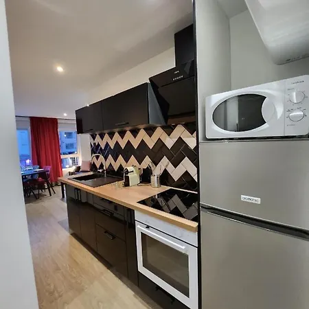 Apartment 2 Lits Double T2 Sur Port Clim Parking Prive 2mn Plages *