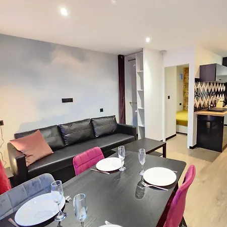 2 Lits Double T2 Sur Port Clim Parking Prive 2mn Plages Apartment *